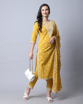 Admyrin Pure Cambric Cotton Embroidered Kurta Set With Dupatta