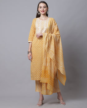 Admyrin Pure Cotton Jaipuri Printed & Embroidered Kurta Set With Dupatta